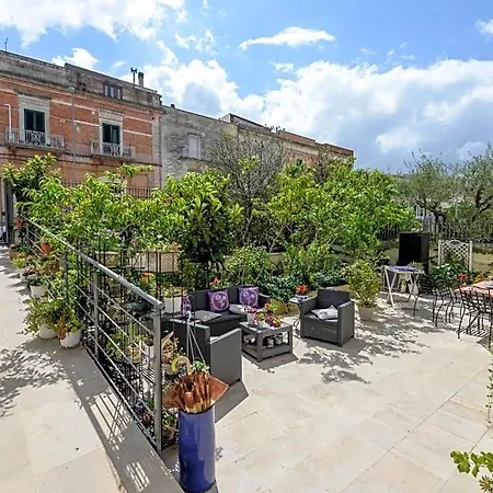 Il Giardino Incantato Bed & Breakfast 3*